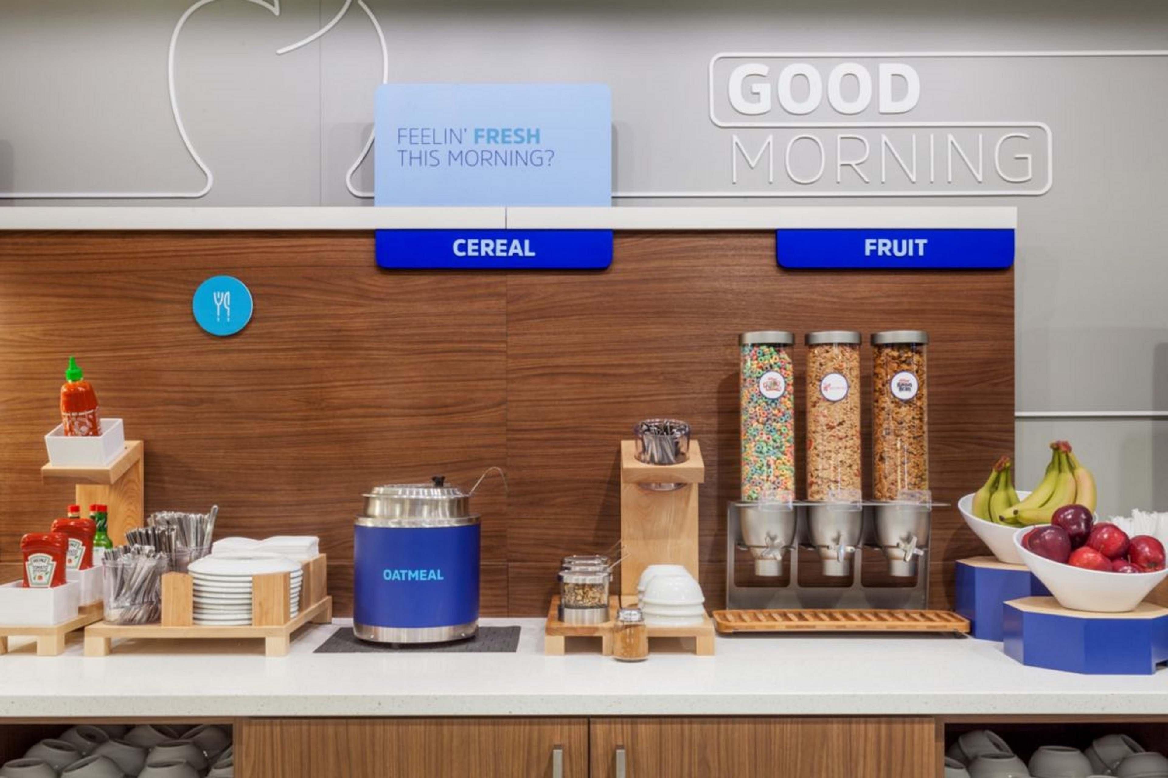 Holiday Inn Express & Suites Уилкокс Екстериор снимка