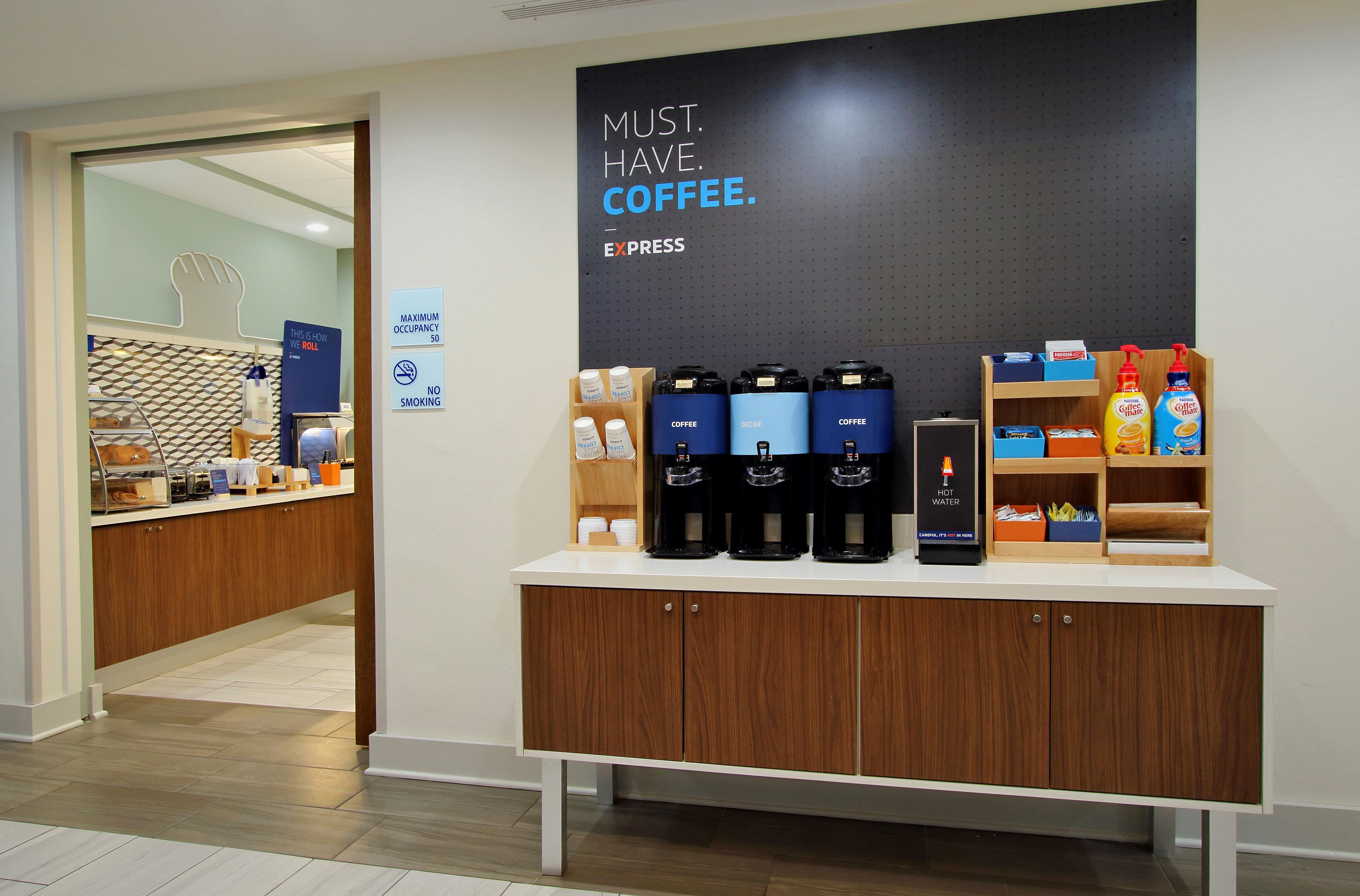 Holiday Inn Express & Suites Уилкокс Екстериор снимка