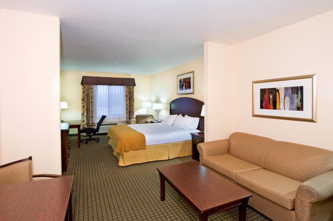 Holiday Inn Express & Suites Уилкокс Екстериор снимка